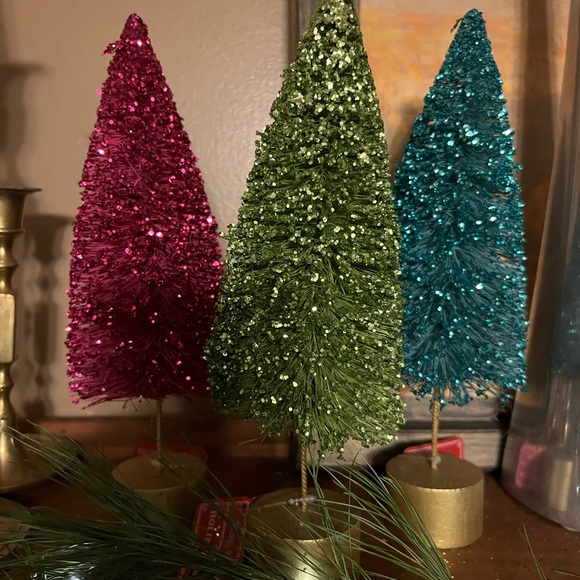 Trio of Glitter Bottle Brush Trees 10” Holiday Decor Display Tiered Tray New - Picture 2 of 5